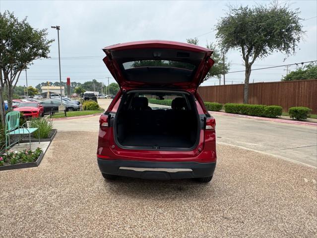 Photo of 2022 Red Chevrolet Equinox