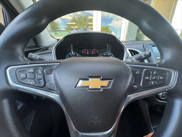 Photo of 2018 Gray Chevrolet Equinox