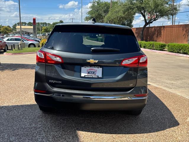Photo of 2018 Gray Chevrolet Equinox