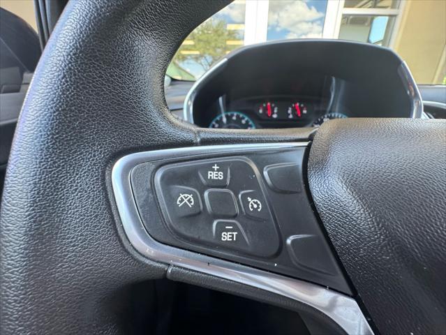 Photo of 2018 Gray Chevrolet Equinox