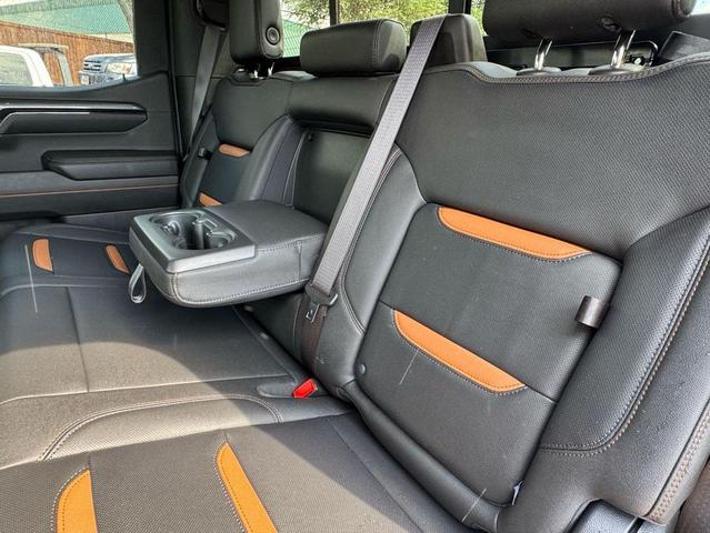 Photo of 2024 Summit White GMC Sierra 1500