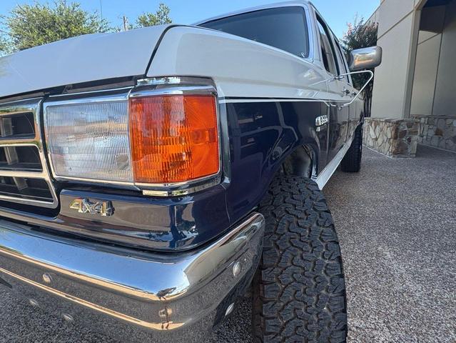 Photo of 1991 White Ford F-350