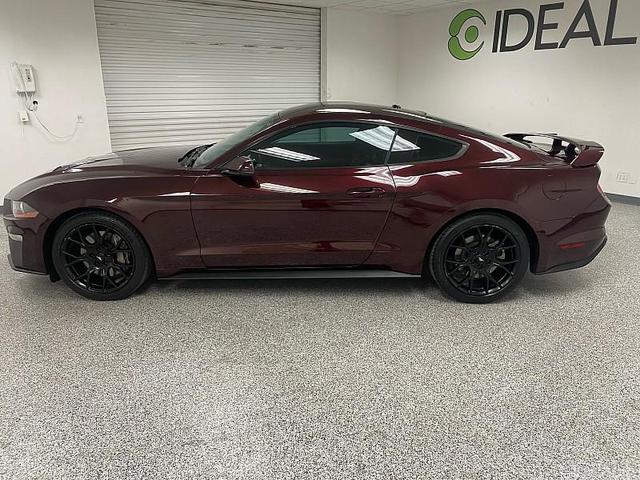 Photo of 2018 MAROON Ford Mustang