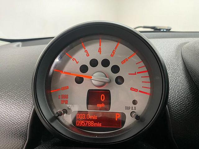 Photo of 2014 DIAMOND WHITE MINI Paceman