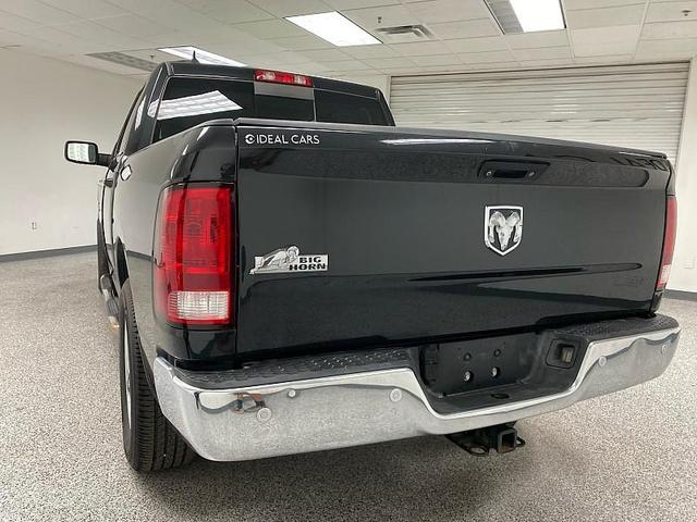 Photo of 2016 Brilliant Black Crystal Pearlcoat RAM 1500