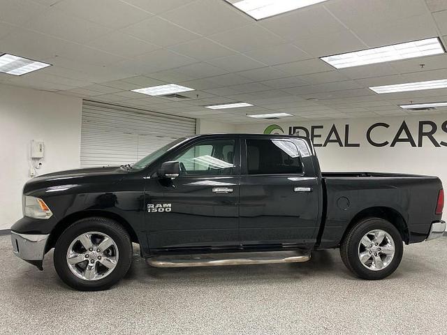 Photo of 2016 Brilliant Black Crystal Pearlcoat RAM 1500