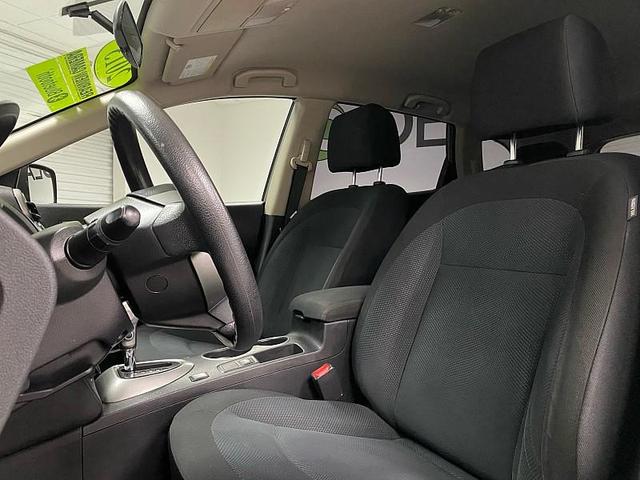 Photo of 2013 GRAY Nissan Rogue