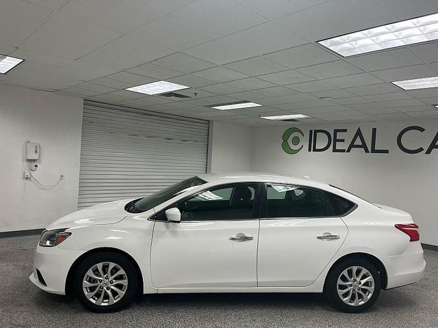 Photo of 2019 WHITE Nissan Sentra