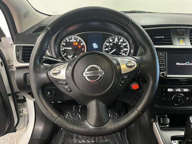 Photo of 2019 WHITE Nissan Sentra