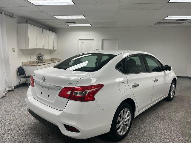 Photo of 2019 WHITE Nissan Sentra