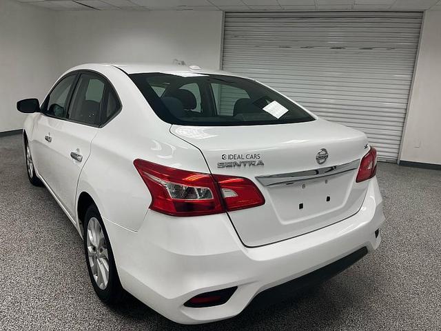Photo of 2019 WHITE Nissan Sentra
