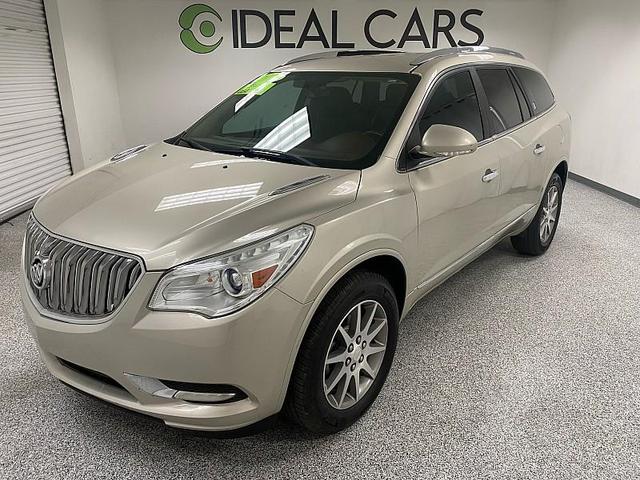 Photo of 2013 Champagne Silver Metallic Buick Enclave