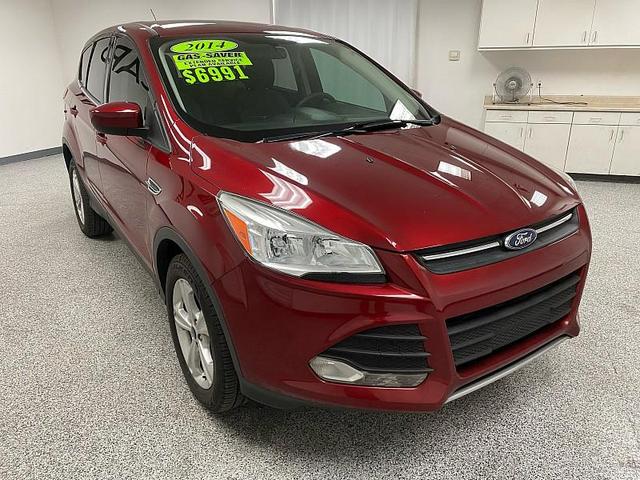 Photo of 2014 BURGUNDY Ford Escape