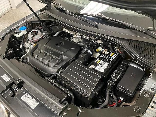 Photo of 2018 STEEL BLUE Volkswagen Tiguan