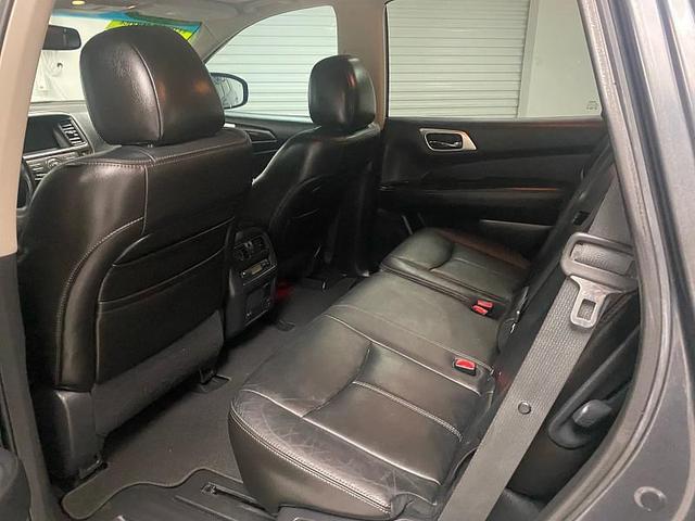 Photo of 2013 Dark Slate Nissan Pathfinder
