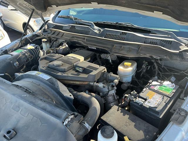 Photo of 2013 Bright Silver Metallic Clearcoat RAM 2500