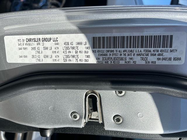 Photo of 2013 Bright Silver Metallic Clearcoat RAM 2500
