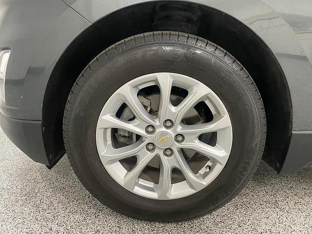 Photo of 2019 Mosaic Black Metallic Chevrolet Equinox