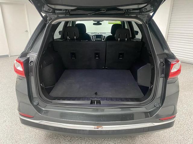 Photo of 2019 Mosaic Black Metallic Chevrolet Equinox