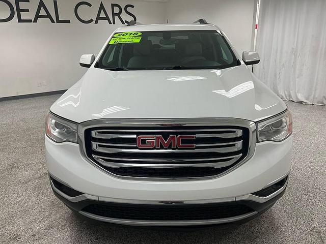 Photo of 2018 WHITE GMC Acadia