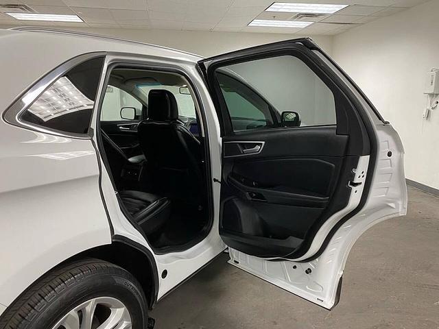 Photo of 2018 WHITE GMC Acadia