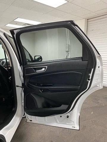 Photo of 2018 WHITE GMC Acadia