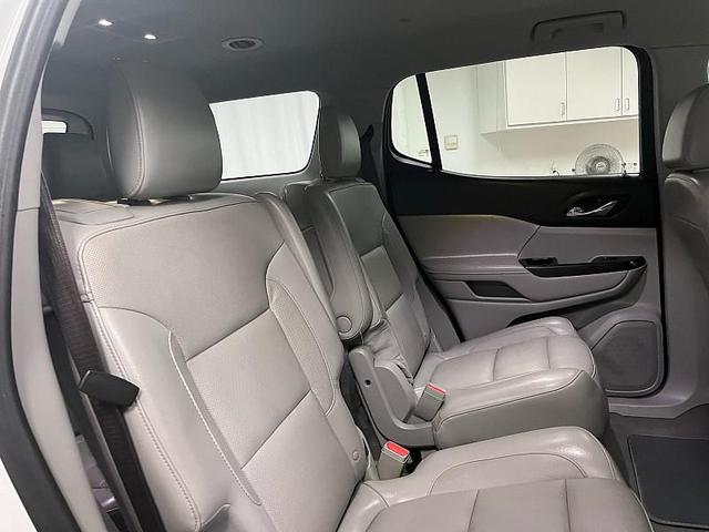 Photo of 2018 WHITE GMC Acadia