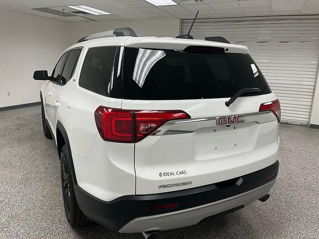 Photo of 2018 WHITE GMC Acadia