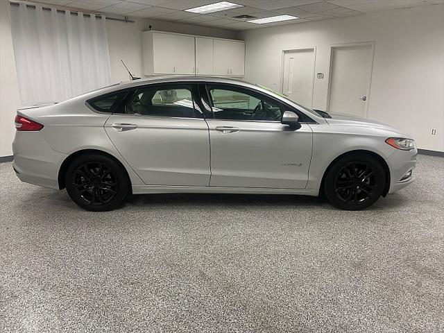 Photo of 2017 Ingot Silver Ford Fusion Hybrid