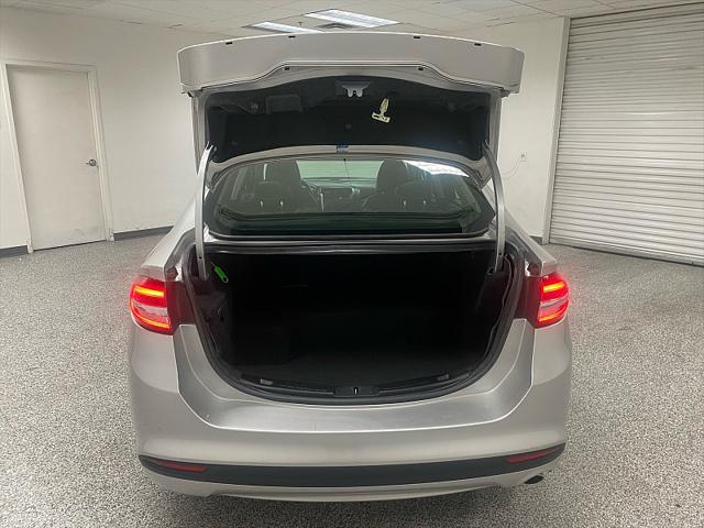 Photo of 2017 Ingot Silver Ford Fusion Hybrid