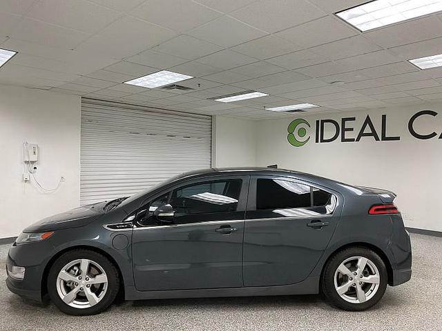 Photo of 2012 Cyber Gray Metallic Chevrolet Volt