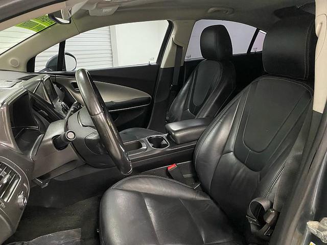 Photo of 2012 Cyber Gray Metallic Chevrolet Volt