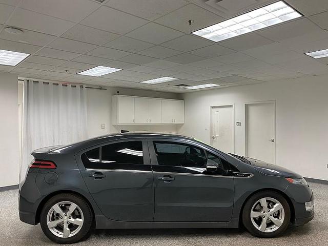 Photo of 2012 Cyber Gray Metallic Chevrolet Volt