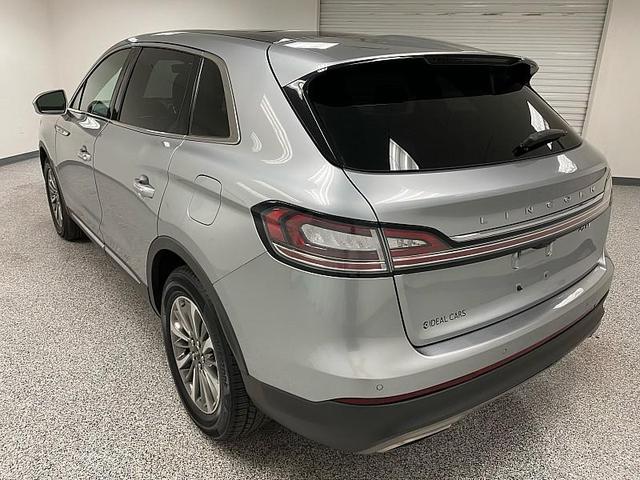 Photo of 2020 Silver Radiance Lincoln Nautilus