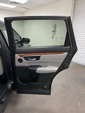 Photo of 2017 WHITE Honda CR-V