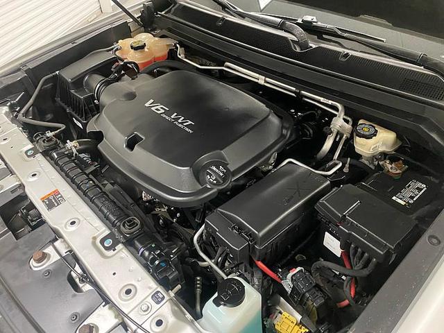 Photo of 2017 Silver Ice Metallic Chevrolet Colorado