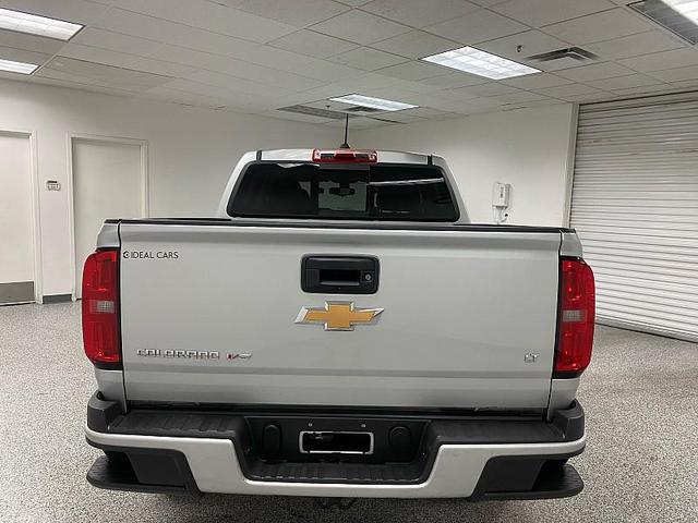 Photo of 2017 Silver Ice Metallic Chevrolet Colorado