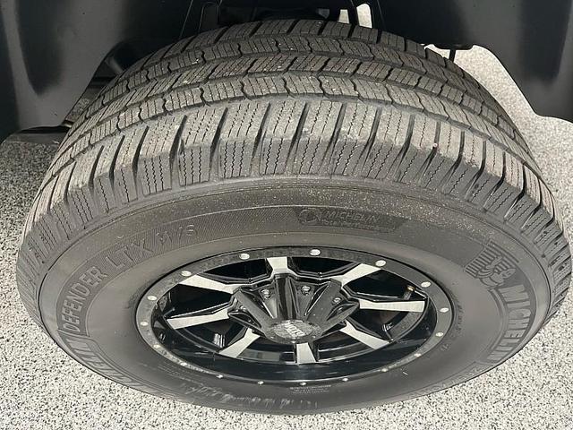 Photo of 2019 Bright White Clearcoat RAM 1500
