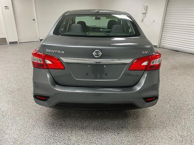 Photo of 2017 Gun Metallic Nissan Sentra