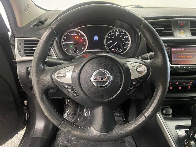 Photo of 2017 Gun Metallic Nissan Sentra
