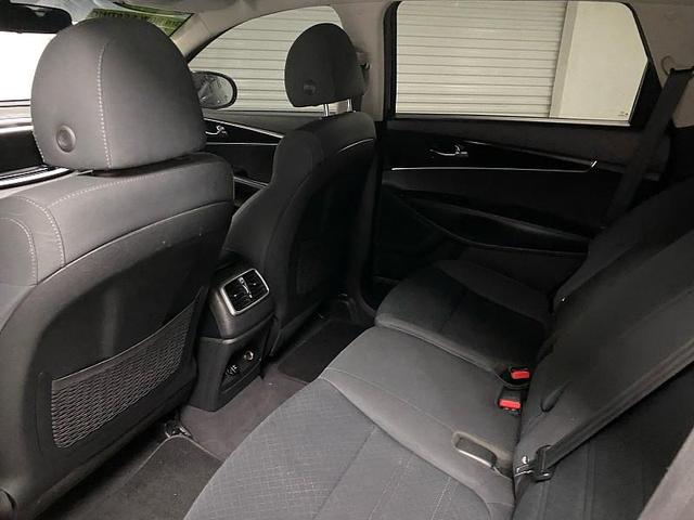 Photo of 2020 Imperial Blue Kia Sorento