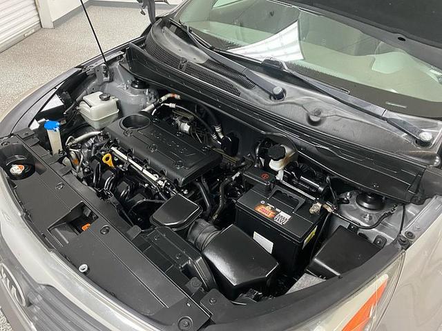 Photo of 2013 GRAY Kia Sportage