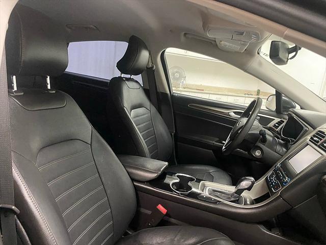 Photo of 2016 GRAY Ford Fusion Energi