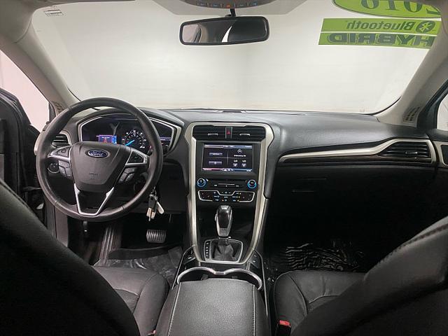 Photo of 2016 GRAY Ford Fusion Energi