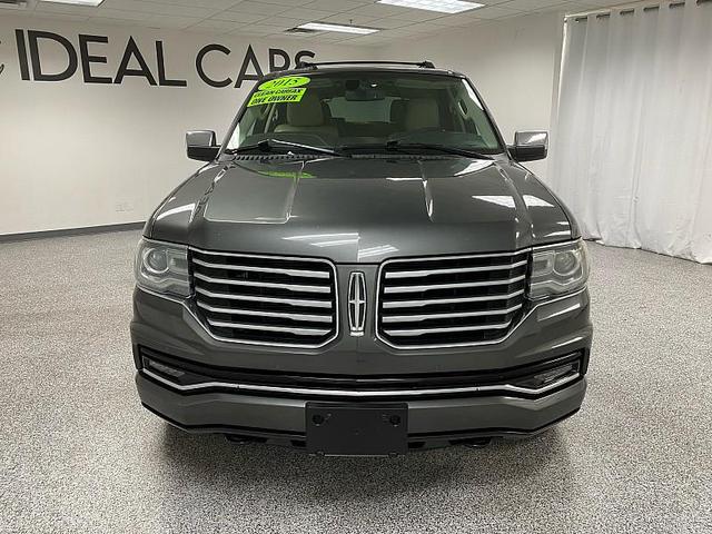 Photo of 2015 Magnetic Metallic Lincoln Navigator