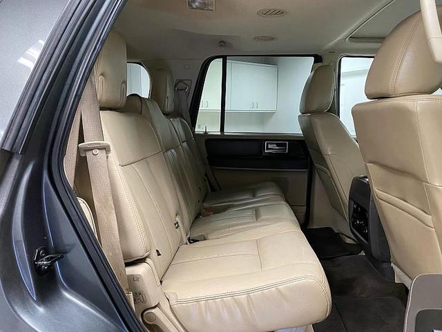 Photo of 2015 Magnetic Metallic Lincoln Navigator