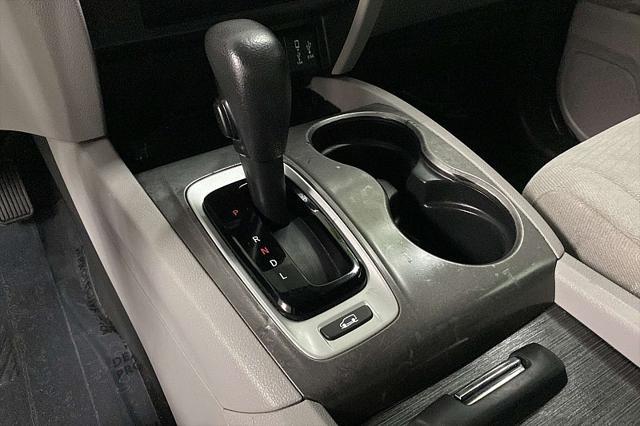 Photo of 2017 Modern Steel Metallic Honda Pilot