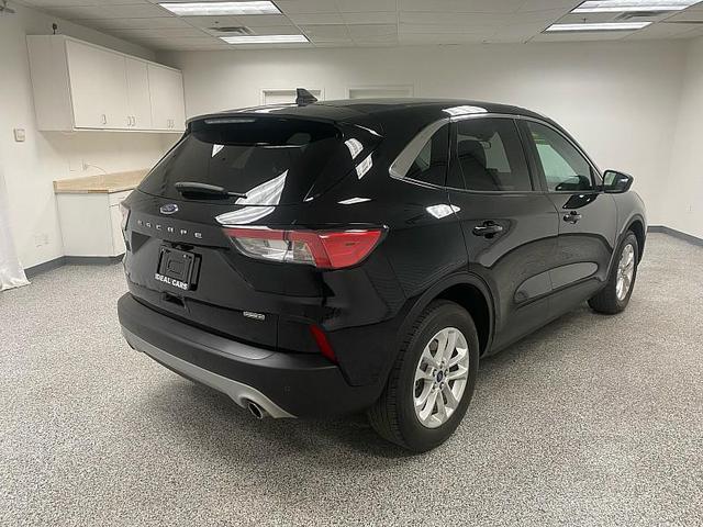 Photo of 2022 Agate Black Metallic Ford Escape