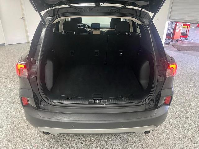 Photo of 2022 Agate Black Metallic Ford Escape
