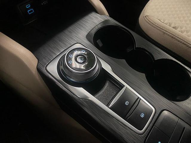 Photo of 2022 Agate Black Metallic Ford Escape